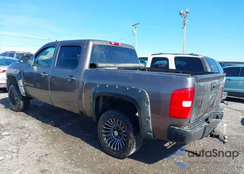 2007 Chevrolet Silverado K1500 Crew Cab from USA, damaged, VIN 2GCEK13C671625576